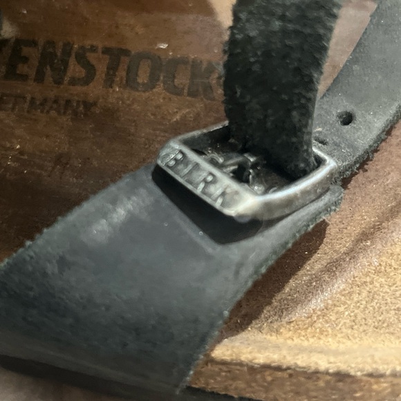 BIRKENSTOCK SANDALS WOMENS SIZE 8 - Picture 5 of 6